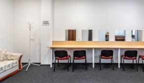 Dámské umělecké šatny náležící ke kinosálu