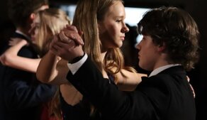 Závěrečný ples tanečního kurzu pro začátečníky